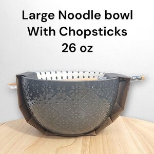 Black Noodle Bowl with Chopsticks 26 oz